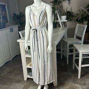 Wildfire size, large adorable striped jumpsuit V-neck waist tie, wide leg